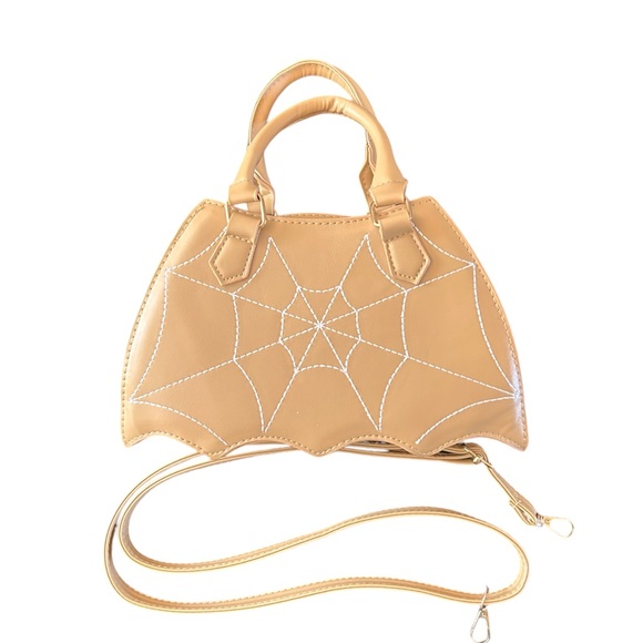 Spiderweb Purse - Picture 2 of 6